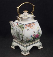 Japanese Franklin Porcelain Tea Pot W/ Stand 1986