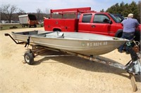 Aluminum fishing boat & trailer