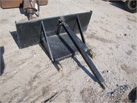 Skid steer plate w/ frame work for snow plow 45"