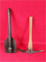 Vintage U.S. Entrenching Tool & Pick Axe