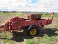 2-Hay Balers 1 for Parts