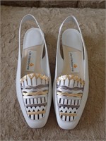 New Liz Claiborne Ladies Shoes - 91/2 M