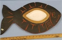 Wooden halibut platter, imported     (3)