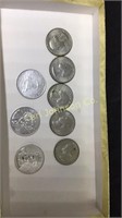 LOT W/5 BICENTENNIAL QUARTERS + 3 FAMOUS FACTS AND
