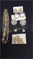 LOT OF 12 VINTAGE PEARL JEWELRY