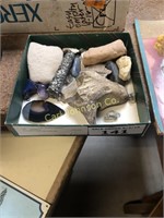 BOX WITH GEMS AND MINERALS