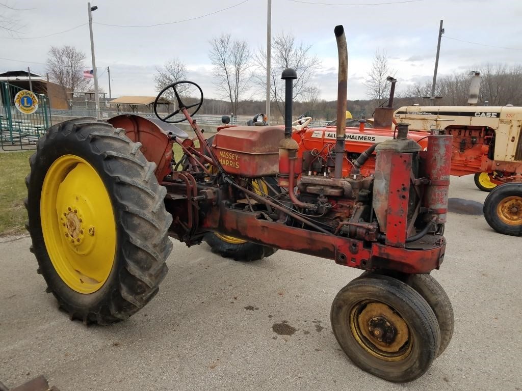 1st Annual Antique Tractor Pull & Consignment Auction