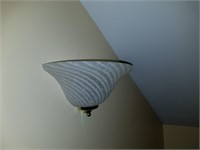 Wall sconce