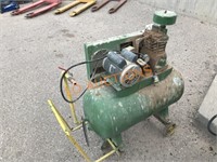 Green Rolling Air Compressor