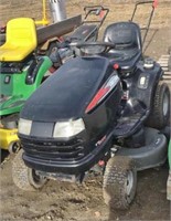 YT 3000 Craftsman Ride On Lawn Tractor