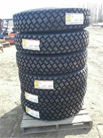 11R24.5 Tires