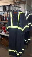 REFLECTIVE OVERALLS SIZE 46