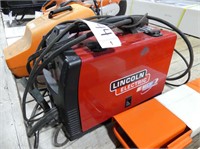 LINCOLN MIG PAK 140 ELECTRIC WELDER