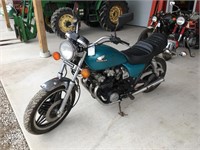 1982 HONDA CB750C MOTORCYCLE