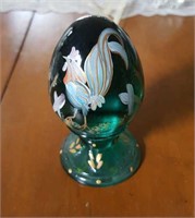 Hand-painted Fenton egg with rooster