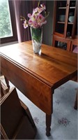 Walter of Wabash Cherry Dining Room table