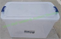 Homz 112 Quart Latching Box