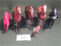 6 Plastic Horses - some marked Hartland