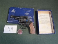 Model 99x 22 cal. Starter Pistol w/ orginal box