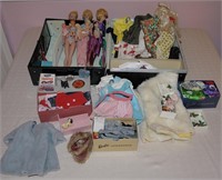 Barbie Doll Trunk with Clothes and Dolls