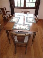 Bassett Furniture dining room table & 6 chairs