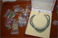 Vtg Costume Jewelry