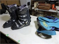 Solomon Ski Boots / bag