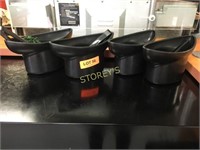 4 Condiment Bowls