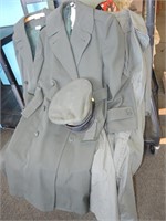 COLLECTION VIETNAM ERA  ARMY CLOTHING
