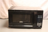 Sunbeam Microwave (New) .7 cu ft SGS90701B