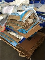 PALLET +/- 36 PCS OF PACKING BLANKETS