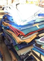 PALLET +/- 72 PCS OF PACKING BLANKETS