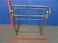 vintage brass quilt rack (30in tall x 27in wide)