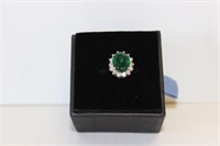 NATURAL EMERALD AND DIAMONDS RING