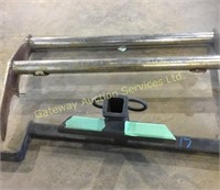 Suv bumper with hitch