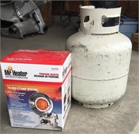 Propane tank top heater and tank