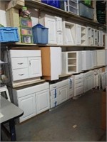 15 Piece White Merillat Kitchen Cabinet Set W
