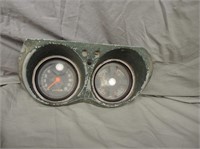 OLD MILITARY VEHICLE INSTRUMENT PANEL