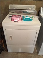 Amana Clothes Dryer