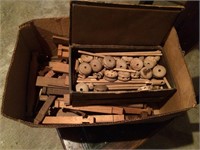 Vintage Lincoln Logs & Tinker Toys