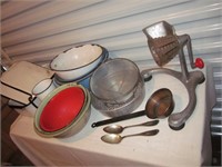 Enamelware & Kitchen Items