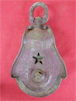 Vintage Starline Incorporated Pulley