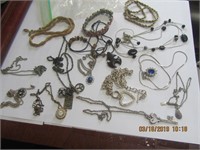 Necklace & Bracelet Lot-13