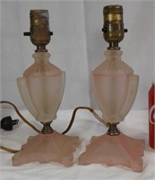 Paire de lampe vintage verre rose.