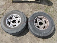 Pair of Ford aluminum wheels w/ LT265/70R16 tires