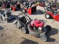 Honda commercial micro cut pushmower,