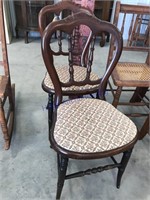 Pair of floral printed seat chairs