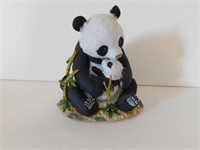 Homco Masterpiece porcelain Panda with baby, 1988