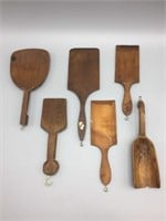 Lot of 6 wooden kitchen items