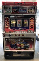 Contest Cranky Slot Machine by Universal
